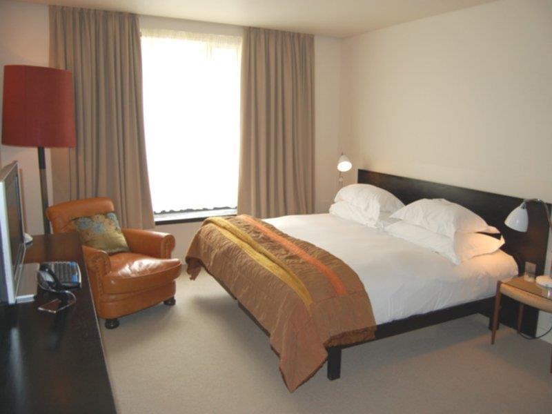 The Morrison Dublin, Curio Collection By Hilton Dublin